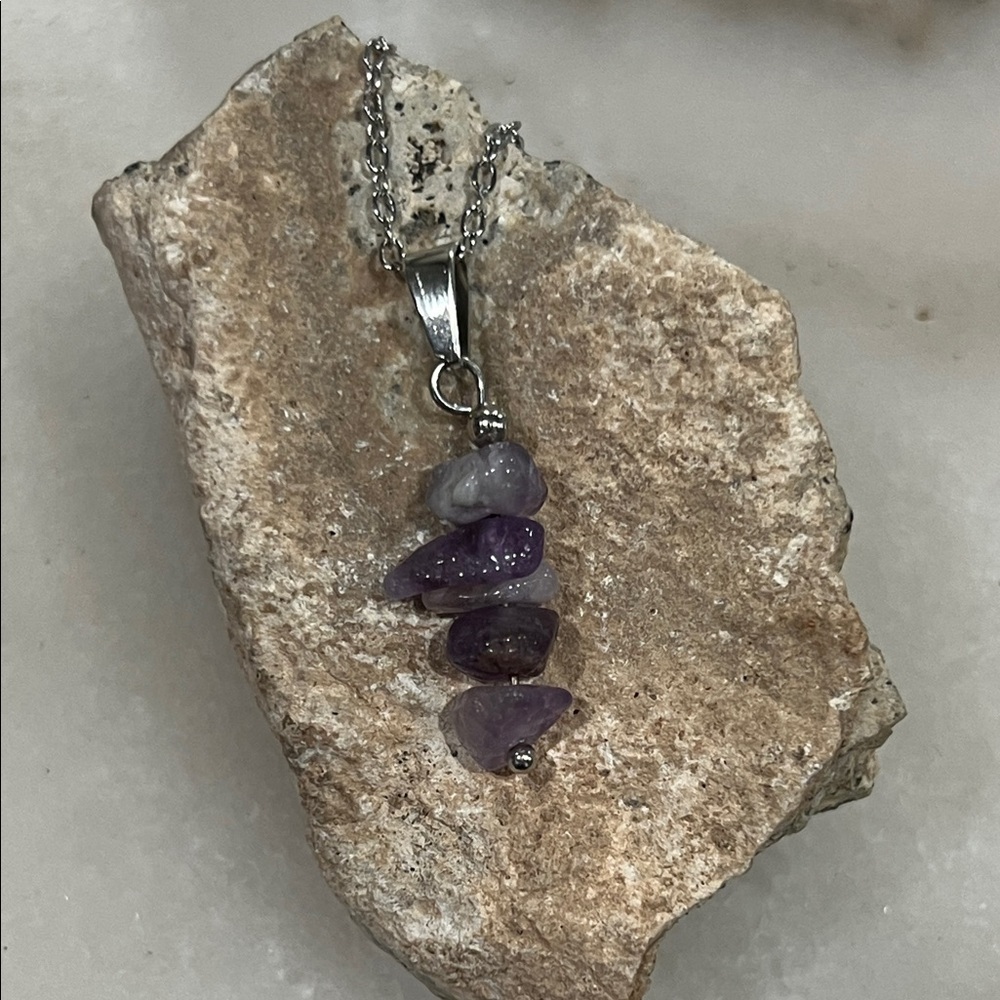 Purple Amethyst Stone Pendant Necklace